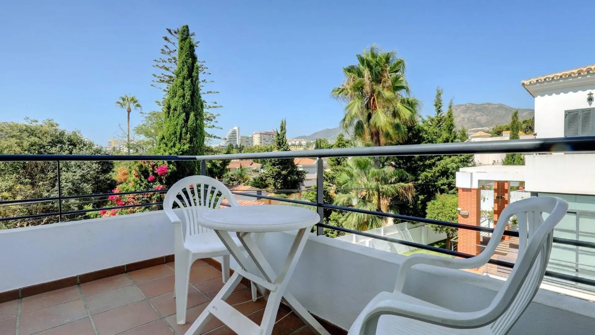 011 Bright And Spacious Villa With Private Pool Benalmádena Španělsko