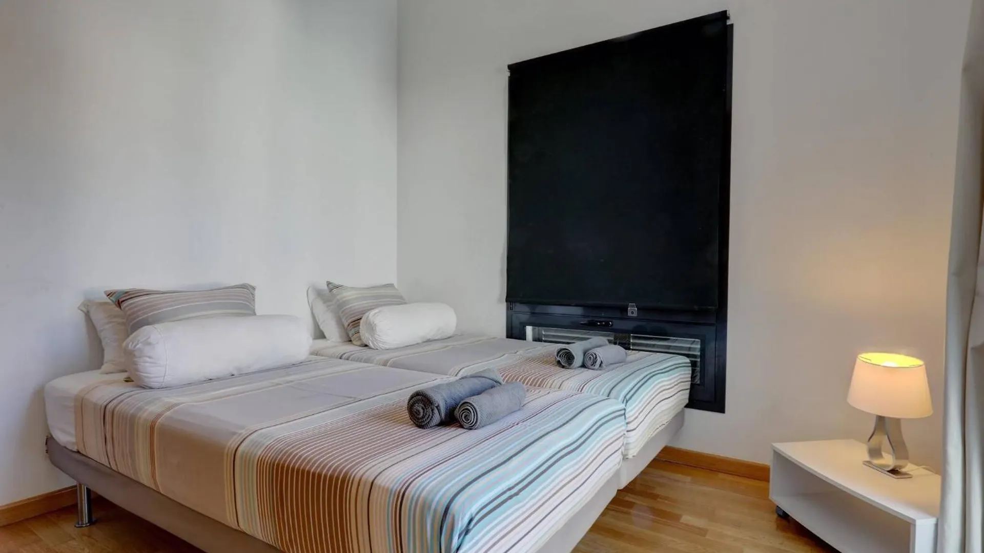 011 Bright And Spacious Villa With Private Pool Benalmádena