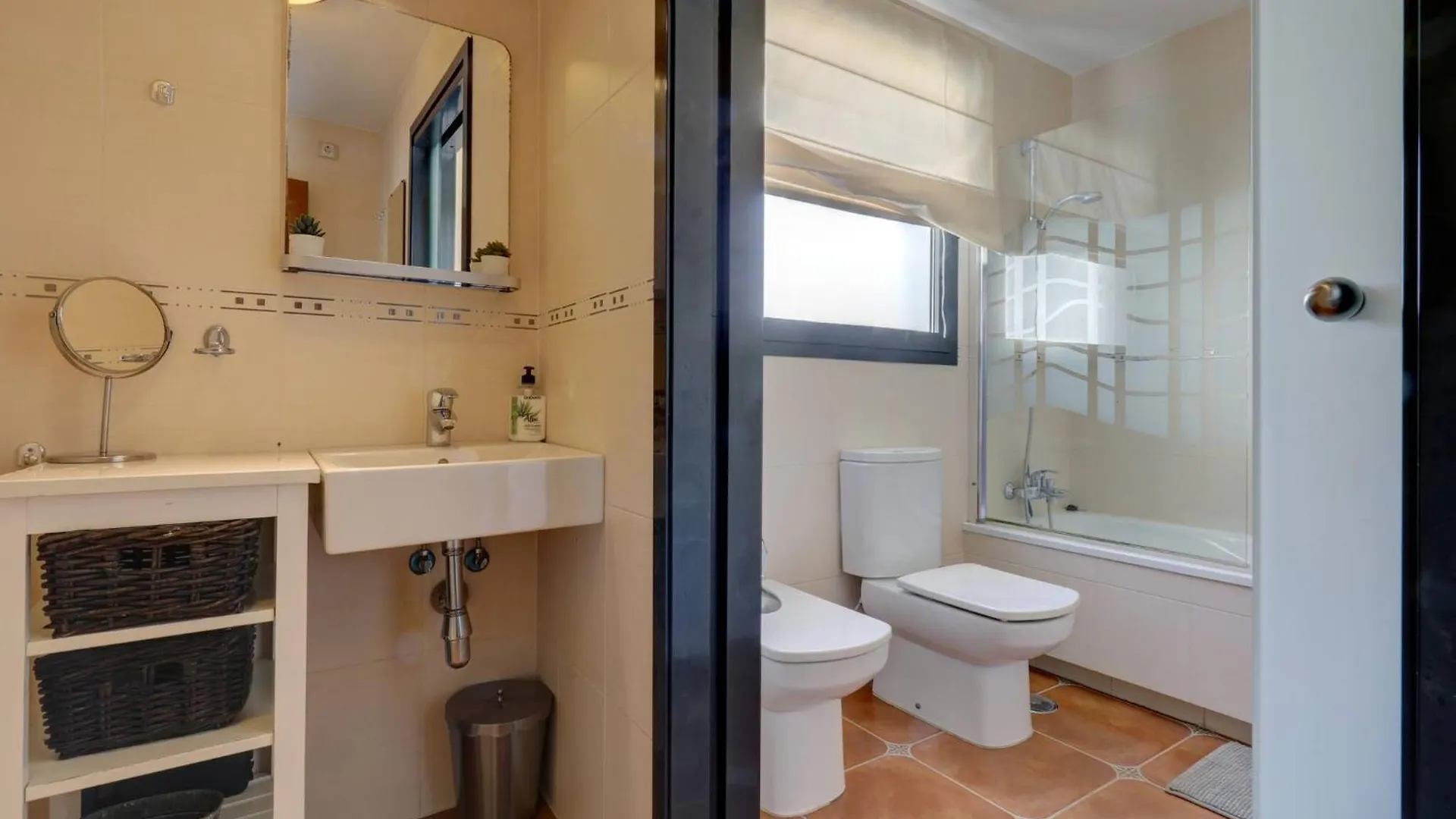 011 Bright And Spacious Villa With Private Pool Benalmadena 0*,  Spain