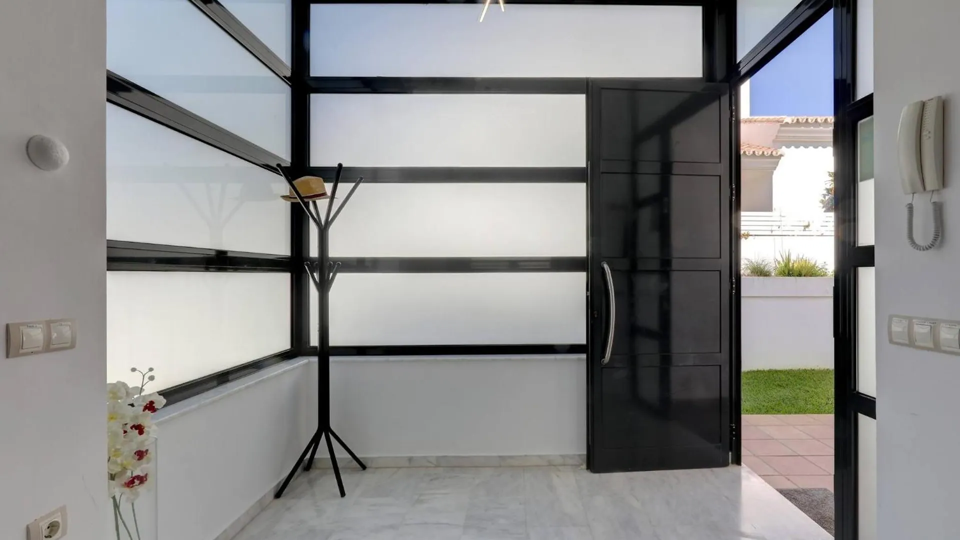 011 Bright And Spacious Villa With Private Pool Benalmadena Spain