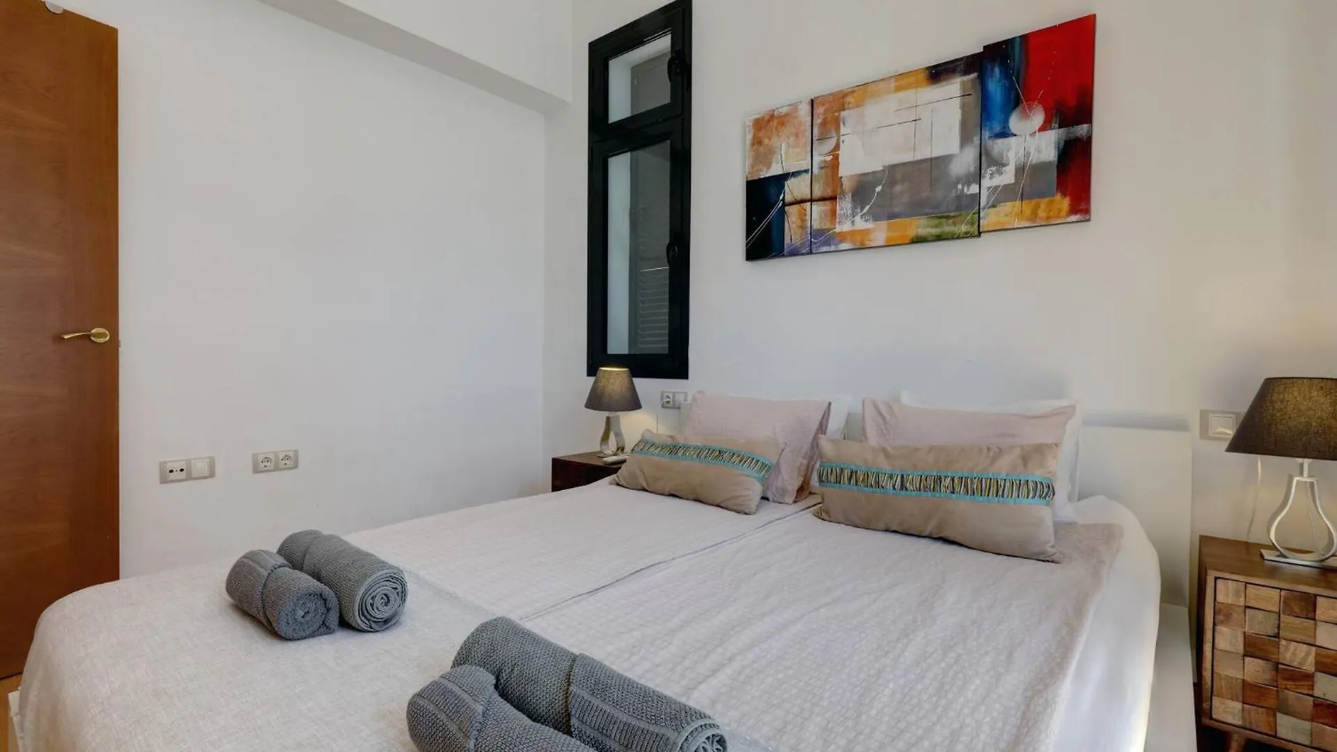 011 Bright And Spacious Villa With Private Pool Benalmadena