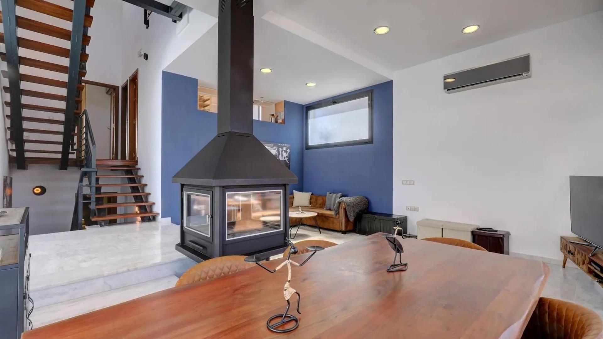 011 Bright And Spacious Villa With Private Pool Benalmadena Spain