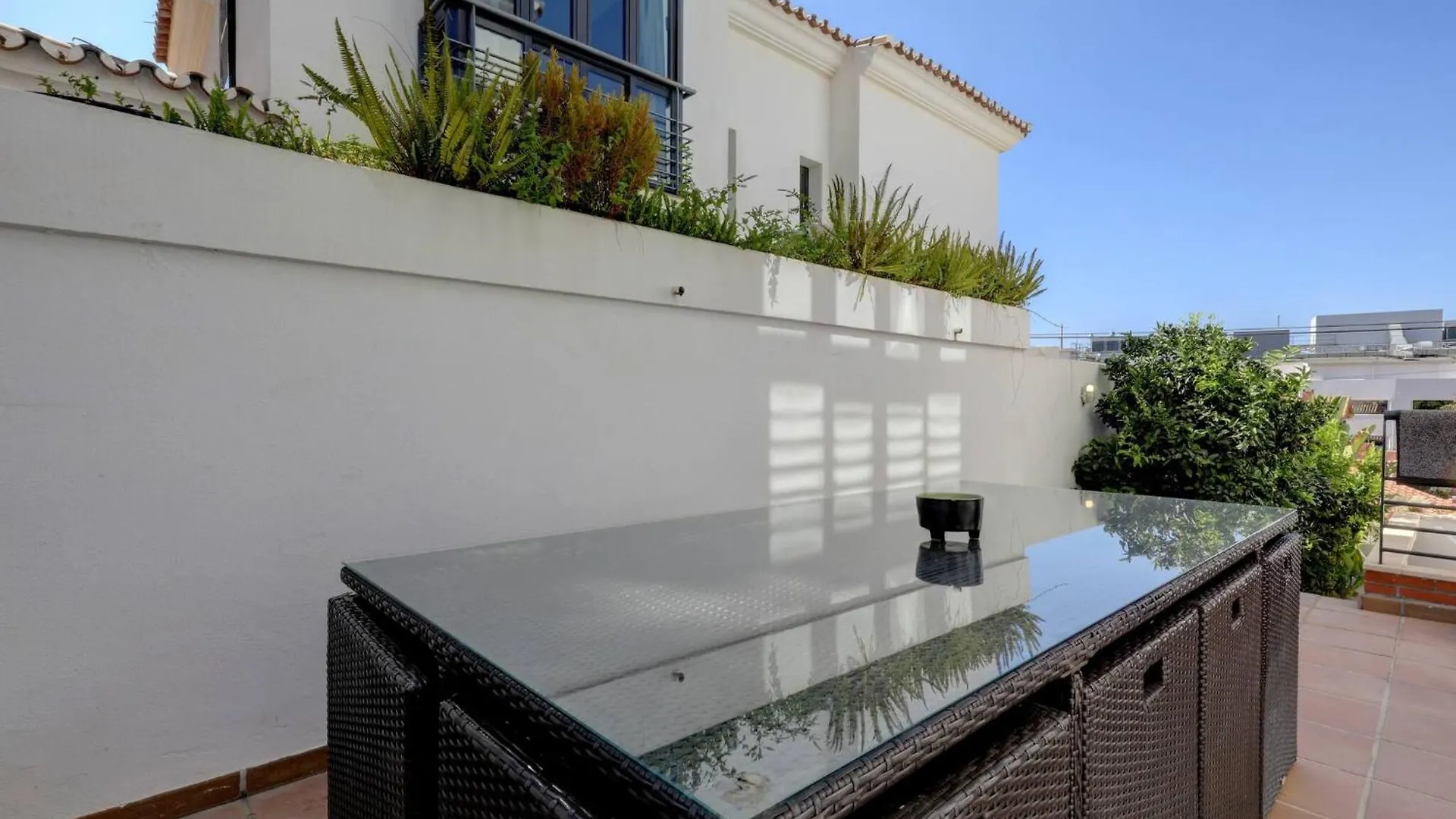 011 Bright And Spacious Villa With Private Pool Benalmadena